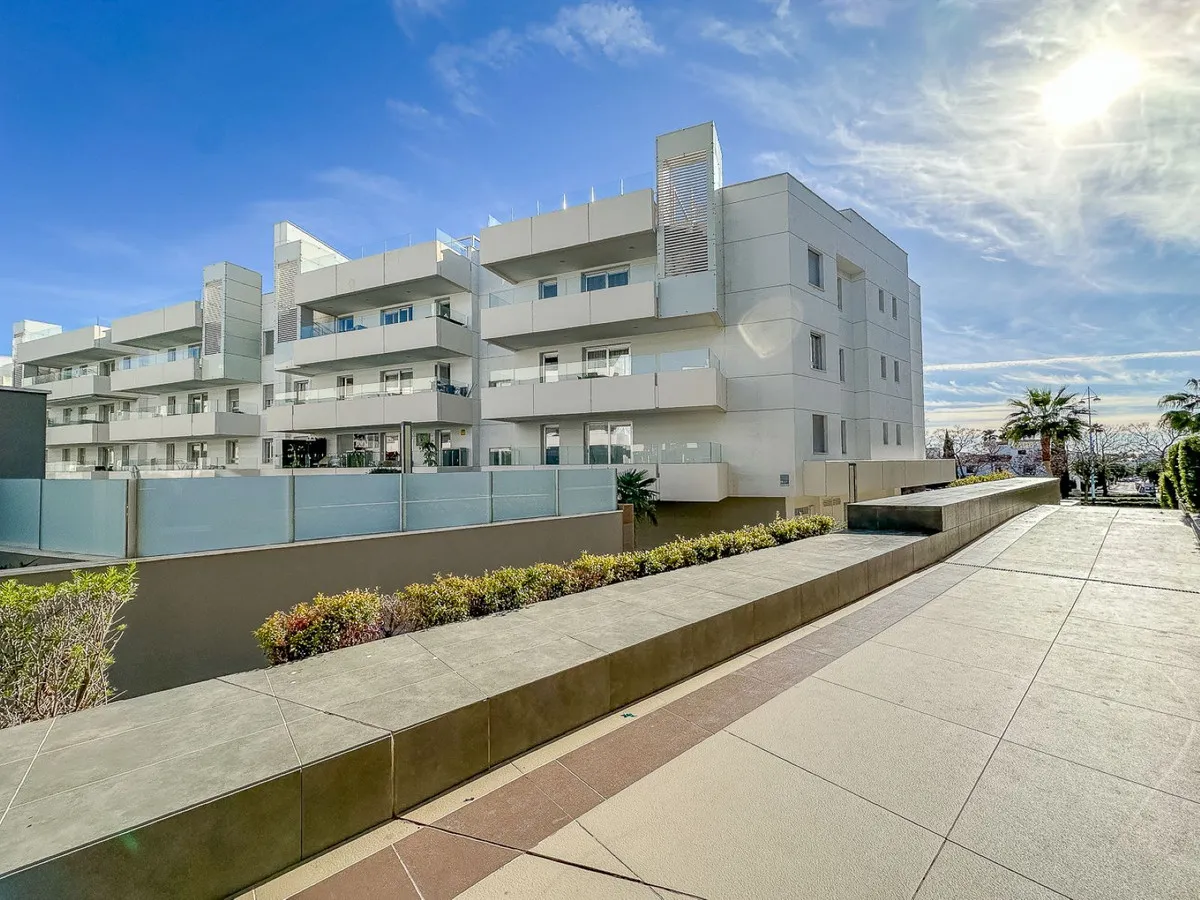 eafe559a-a3d6-4b20-8d37-8bbc148454a2