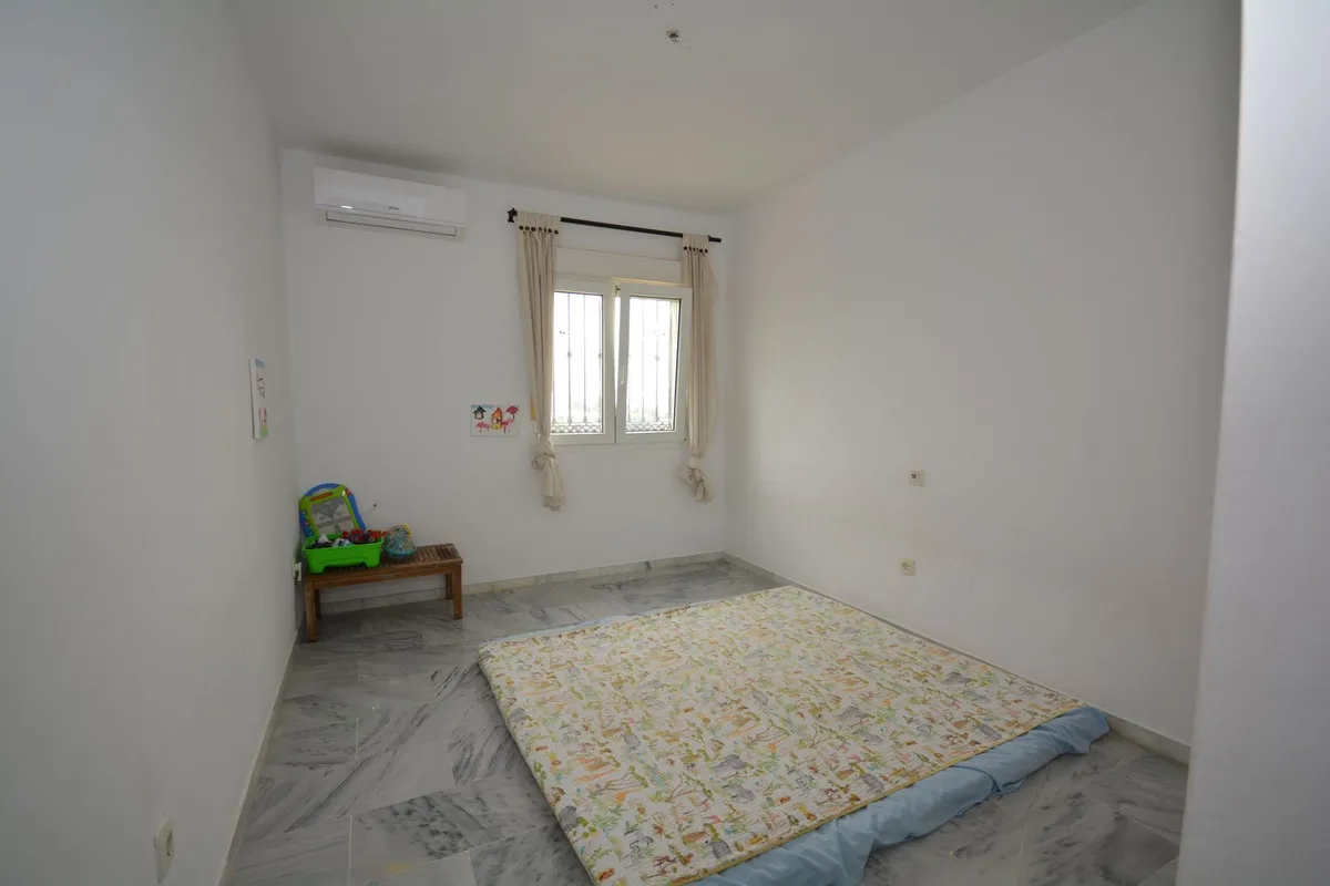 dd075623-5c4c-4bbd-8f07-521fecaec6cb