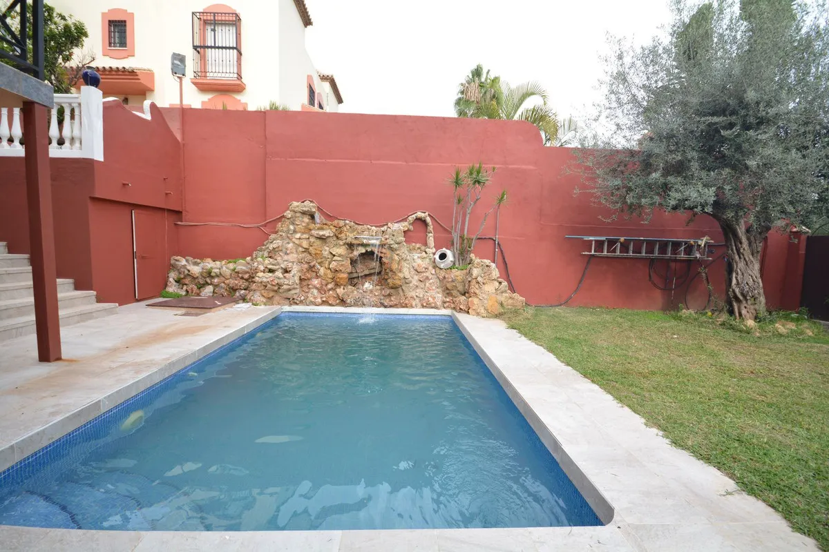 ebf08c29-810c-4347-b466-cdd388a07317