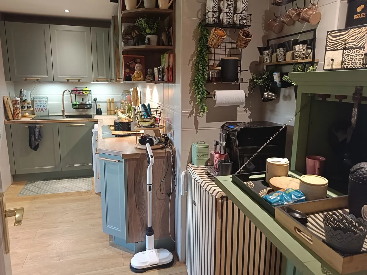 5799f700-7b06-41ff-89ec-0190a8e7c3a7