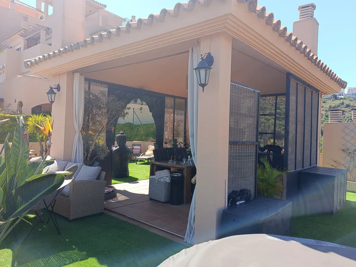 8ebabb2d-28dd-43ef-9e73-39127abe5ecf