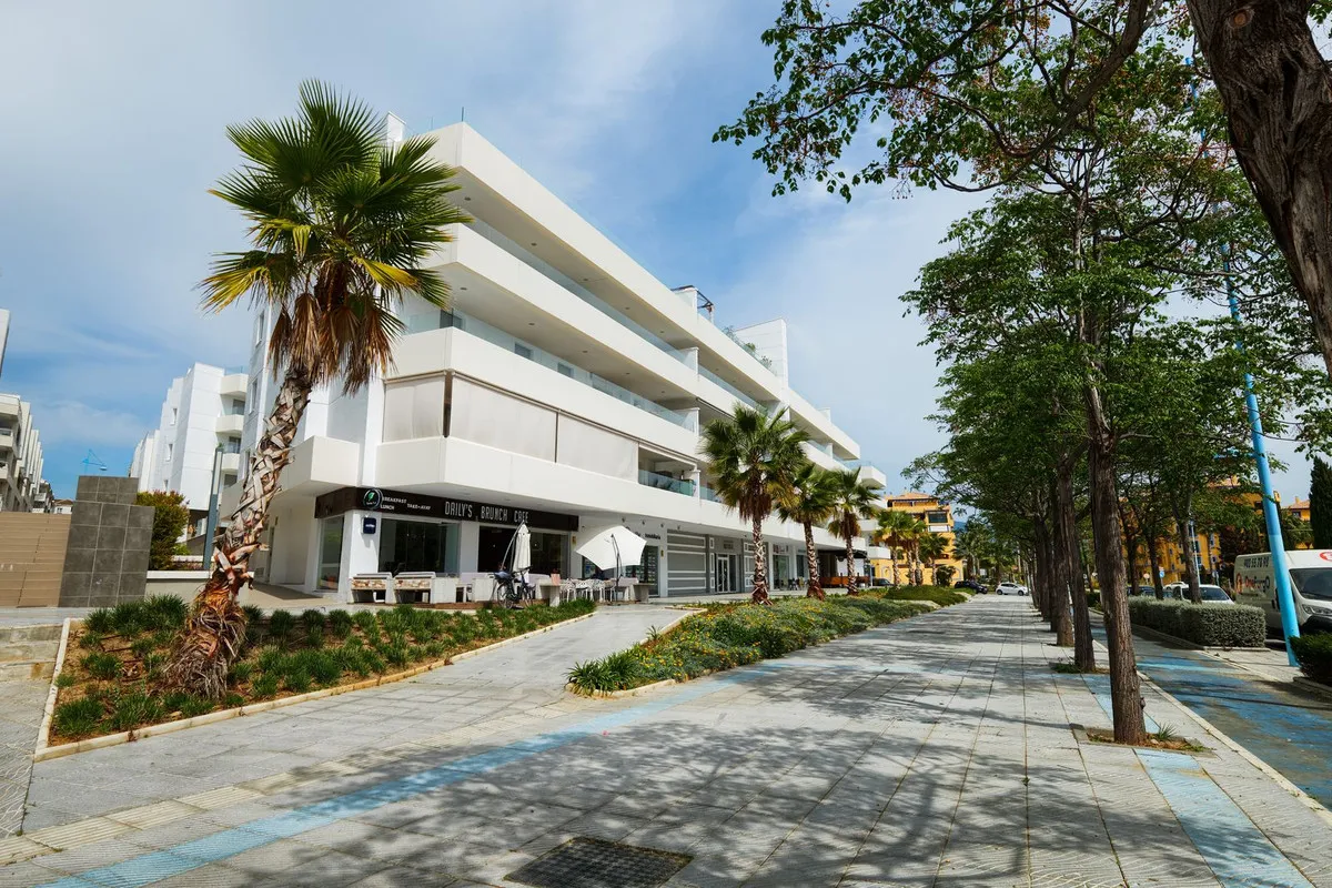 126497f2-24ec-48ba-a9a3-df58f336173f