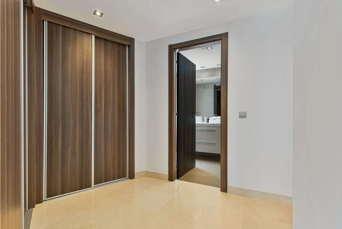 d99a9bf3-6761-4e57-8eee-f640fa19a525