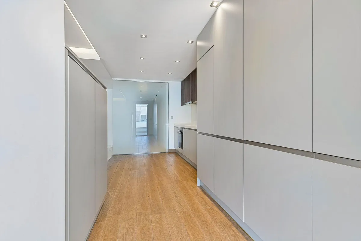 ea7d7f6b-9af6-4d34-ad9d-912facf9b290