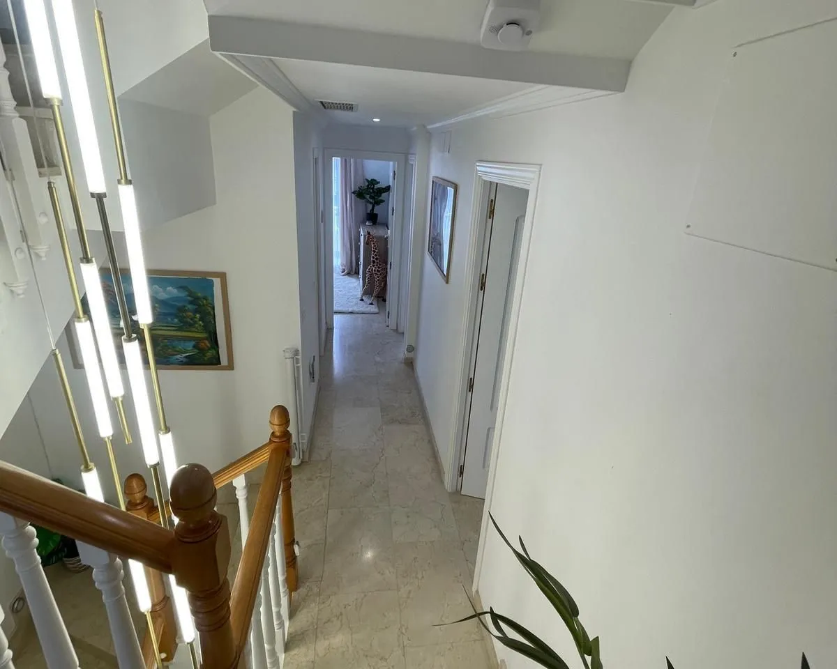 5e130380-401c-48dd-a1fb-874f4990fa8a