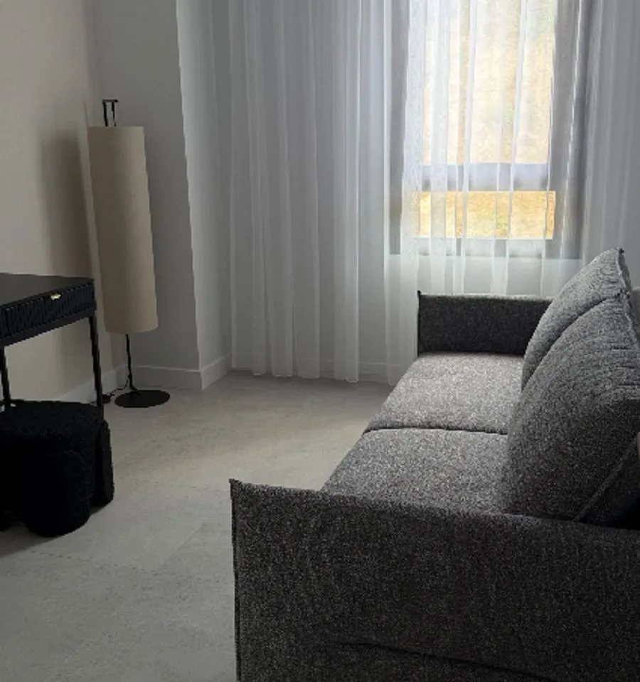 122a014b-74b0-4361-b181-d4f4253e66a1