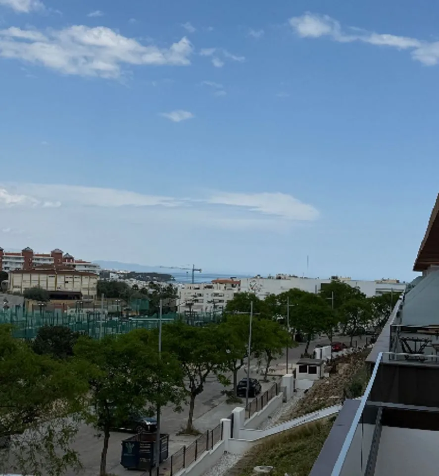 f0bc9290-8afb-497c-9ba8-db6d98ee6d43