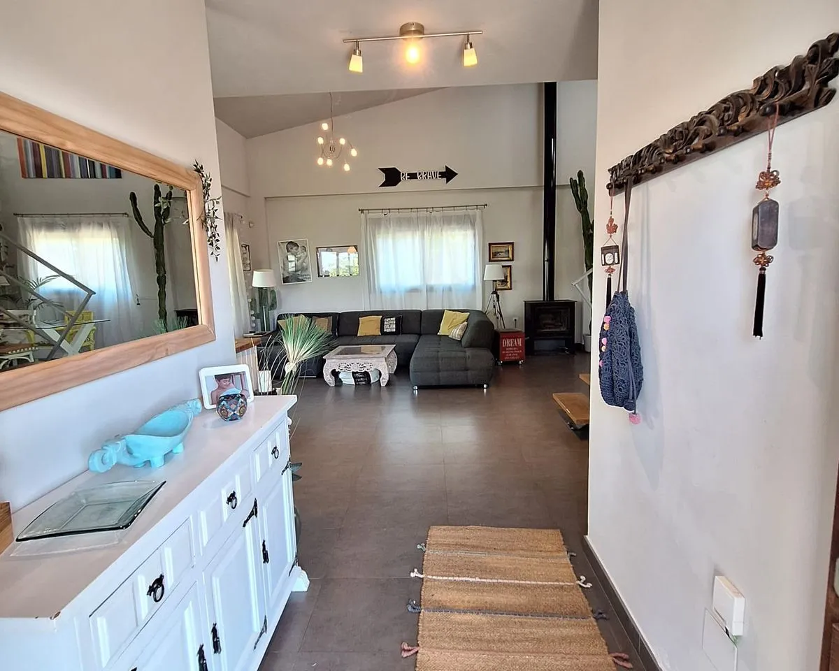 4102b5ff-b794-4fd0-8c65-b3f74e758661