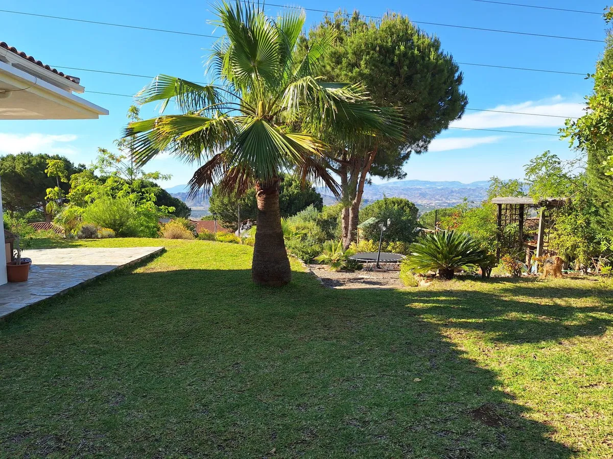 a34255b2-a7d5-467f-a1cd-4339ac078efe