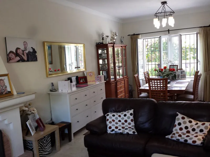 7b5031b9-5e1f-411b-8303-b219ab6dcc0b