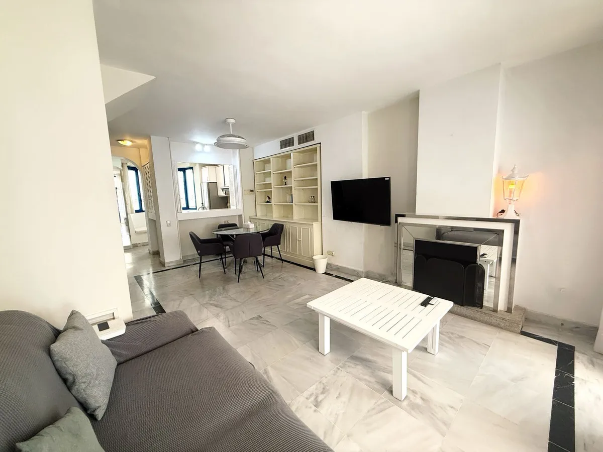 5aec576a-bace-470a-9f76-ebe77cce37d1