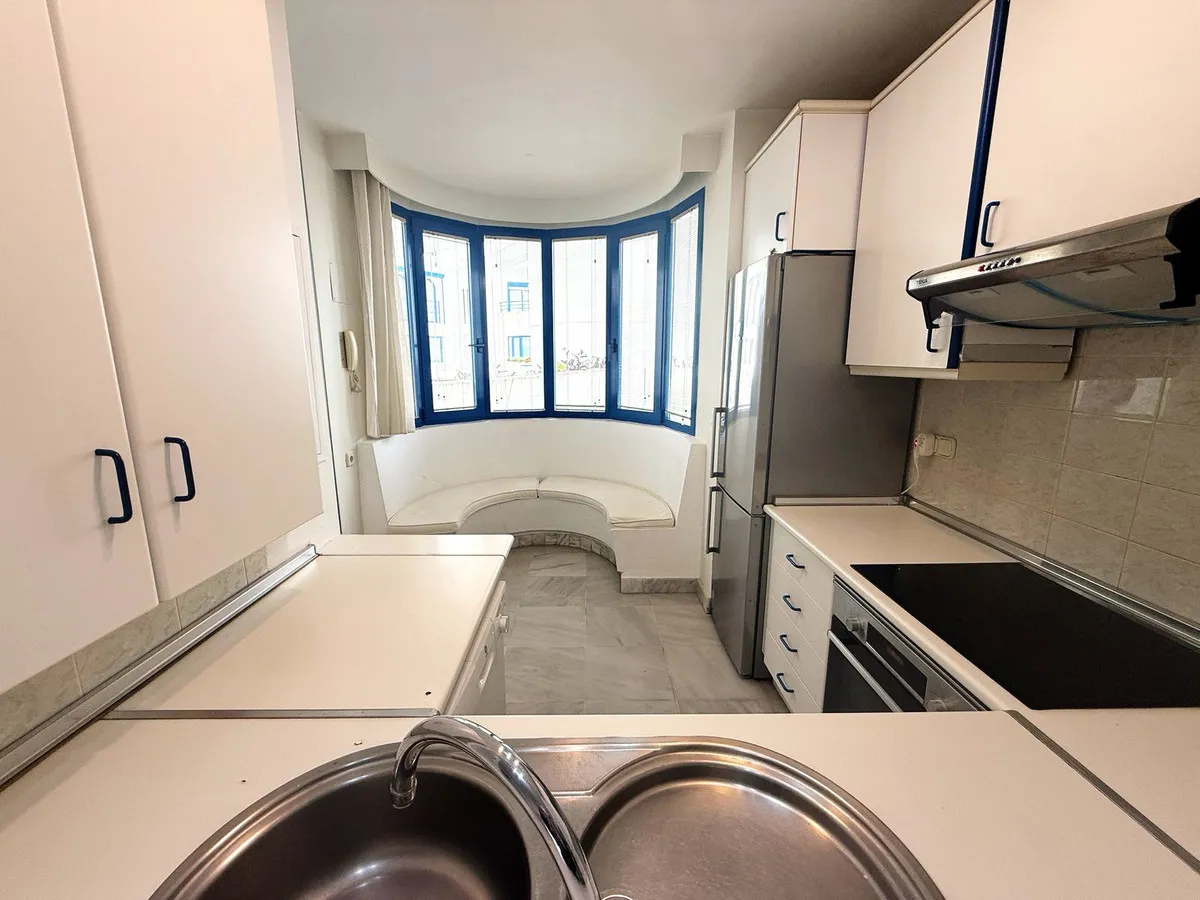 825688f5-4902-4e3b-9a96-34c03ab0ab62