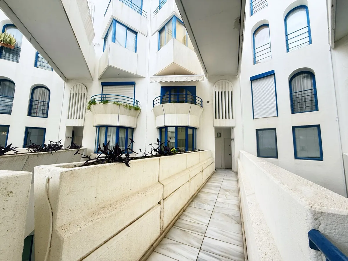 ab0fce18-96cd-4a90-b492-09e3a8fe83da