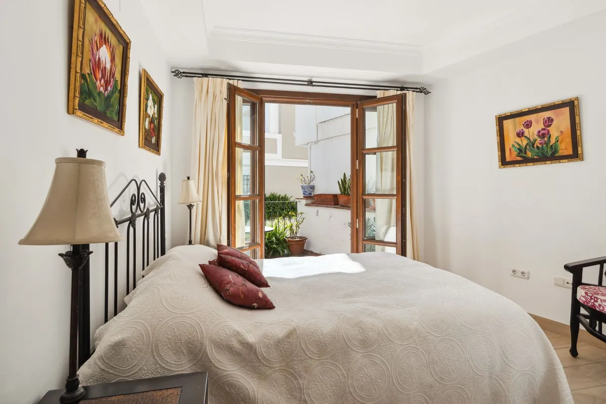 412565a1-2423-4a63-909d-08d90d2cfc56