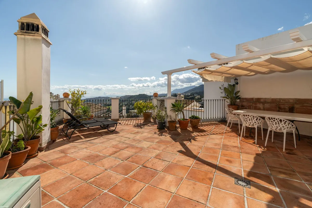 aab5752a-5807-4d0b-85b4-26936ce713a2