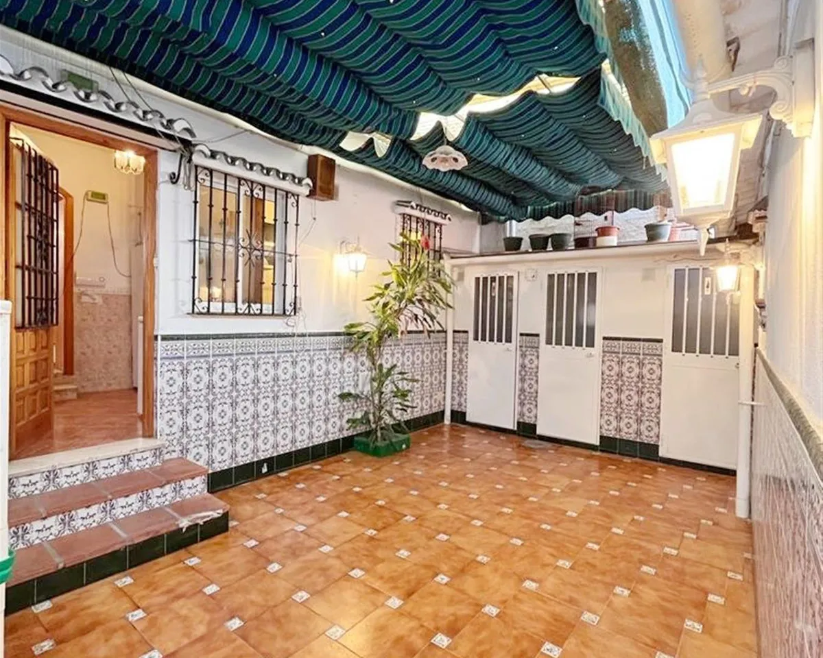 a84e8db7-9ad6-4767-aa27-2adf2fe45dfe