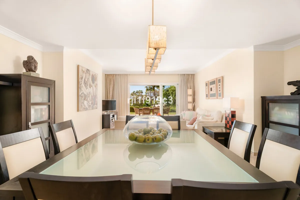 c20b1392-cce0-45e9-9dc8-c6d739e3b96a