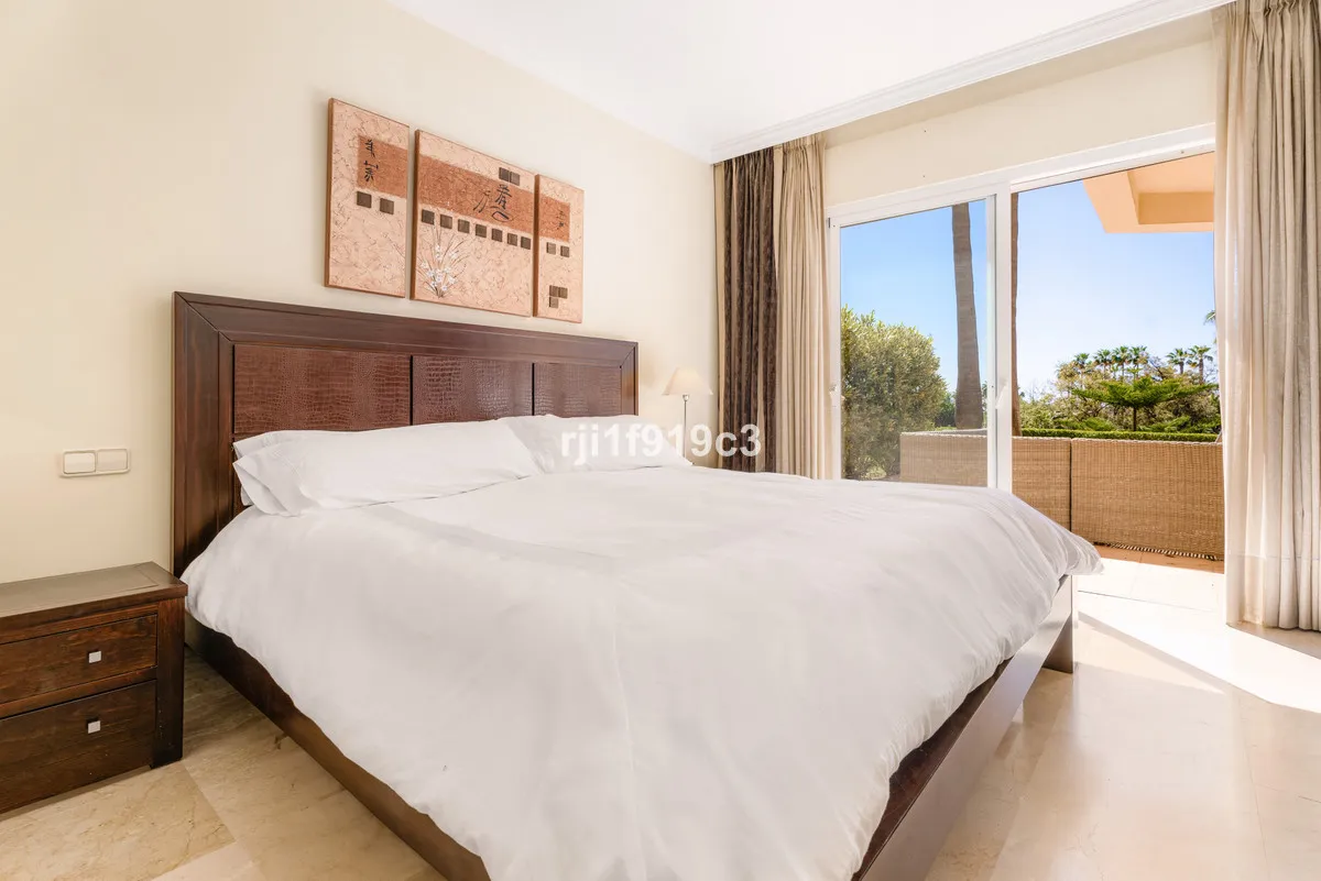 dce945af-97f7-46bb-b5cf-a0279c8a2275