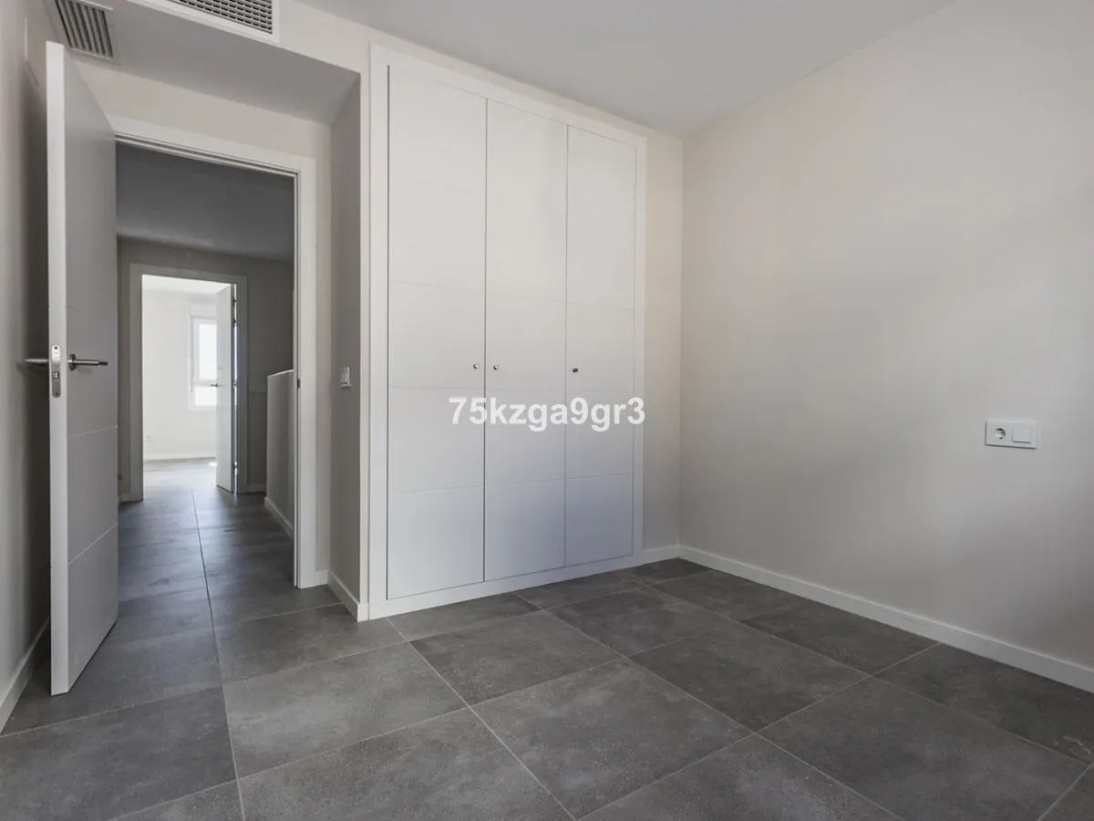 39e8f3fb-2381-4515-a707-65b71957411e