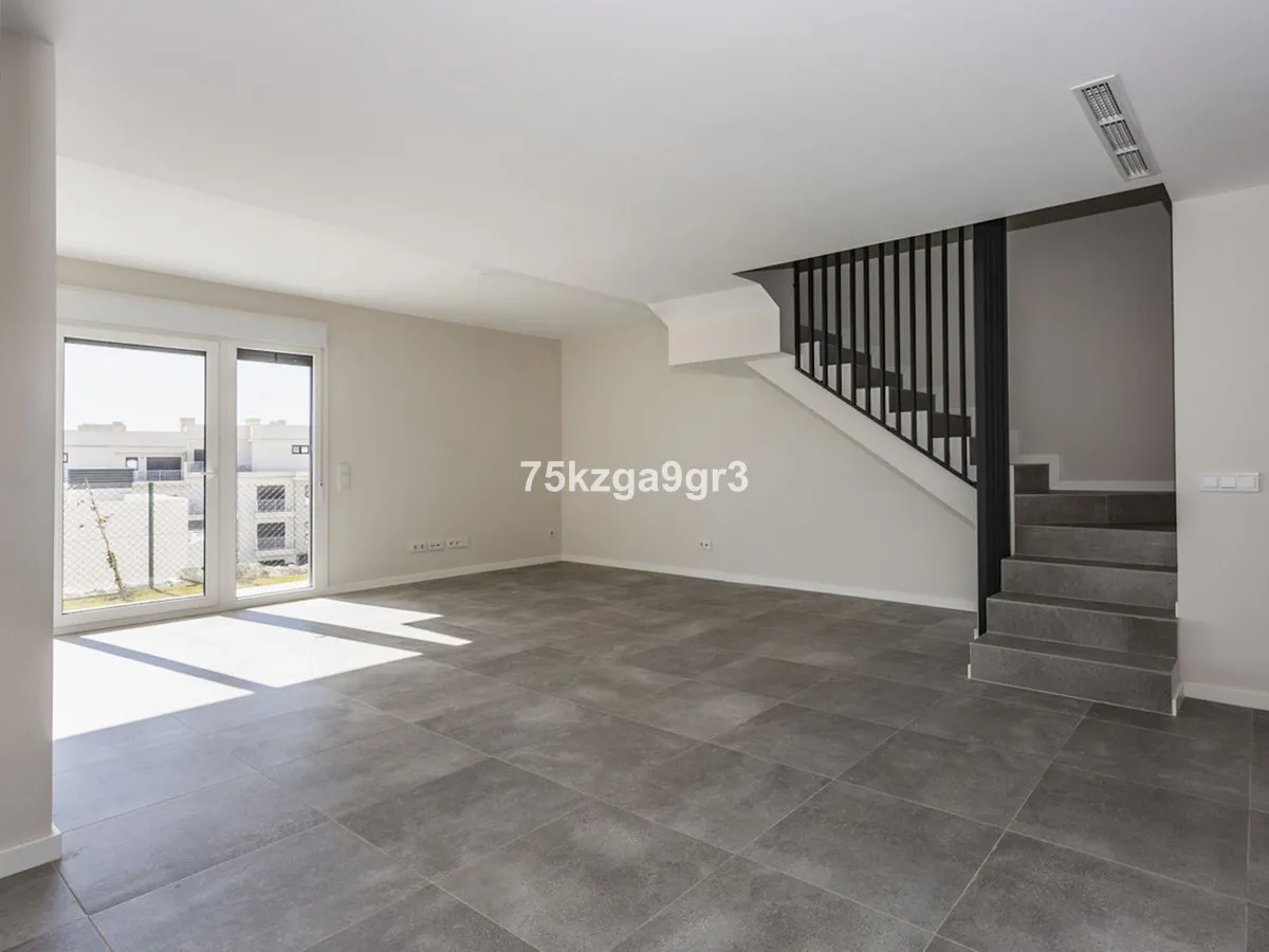 c0ee2d1c-265e-495c-9114-97b67f2ebaa7