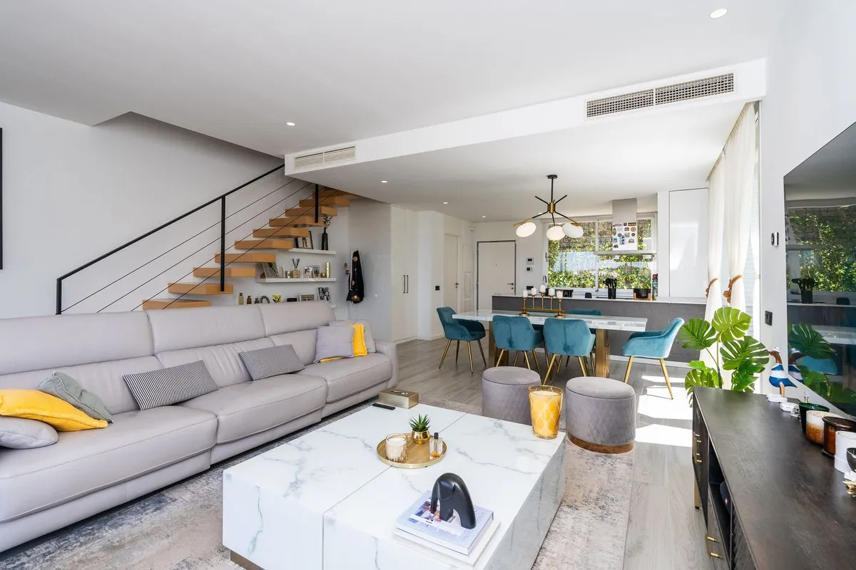 e66e1936-e3f5-4690-98f2-b255c0e734cb