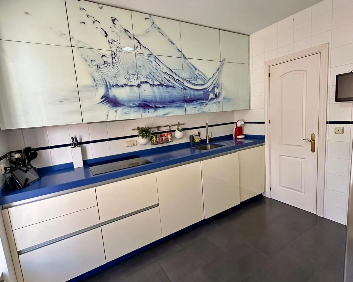 2dbd71ef-8960-4182-9d90-10a250e2f521