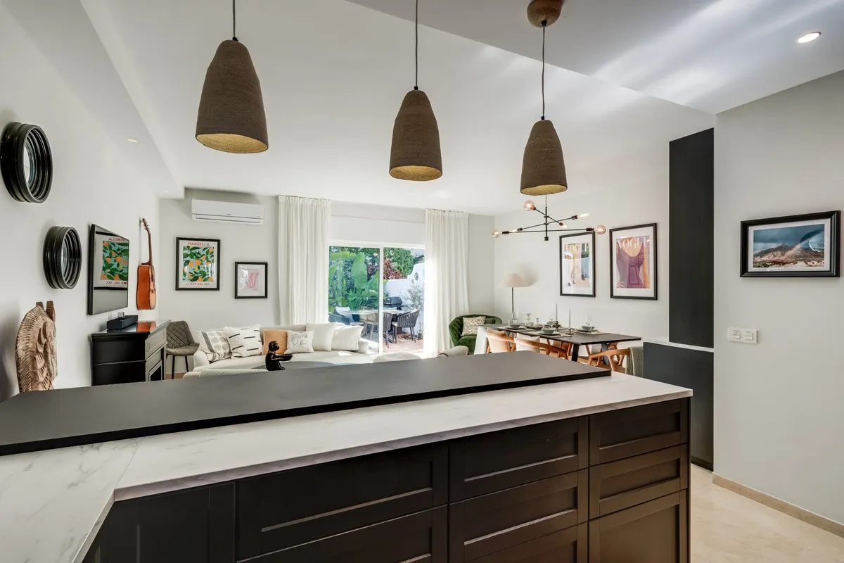 d163d4b0-6641-4bde-8583-f06f79b30d1e