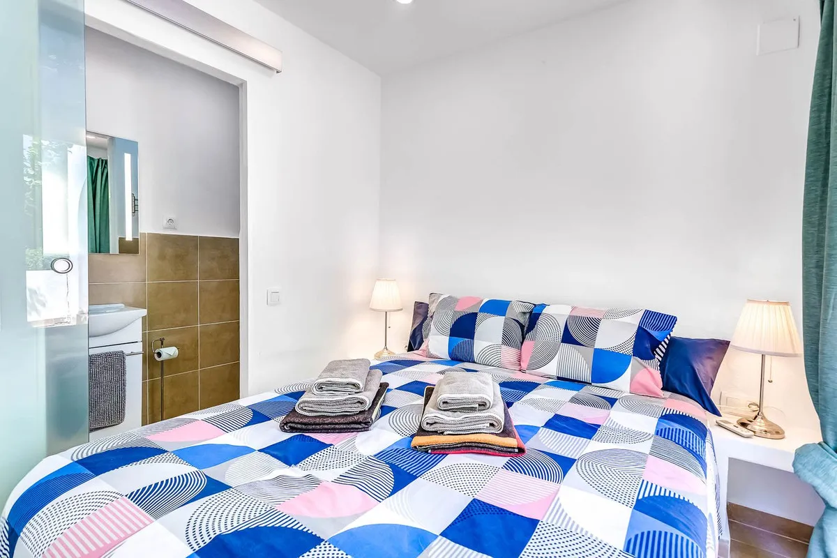 aca74a31-042a-4665-aa39-6122014fb491