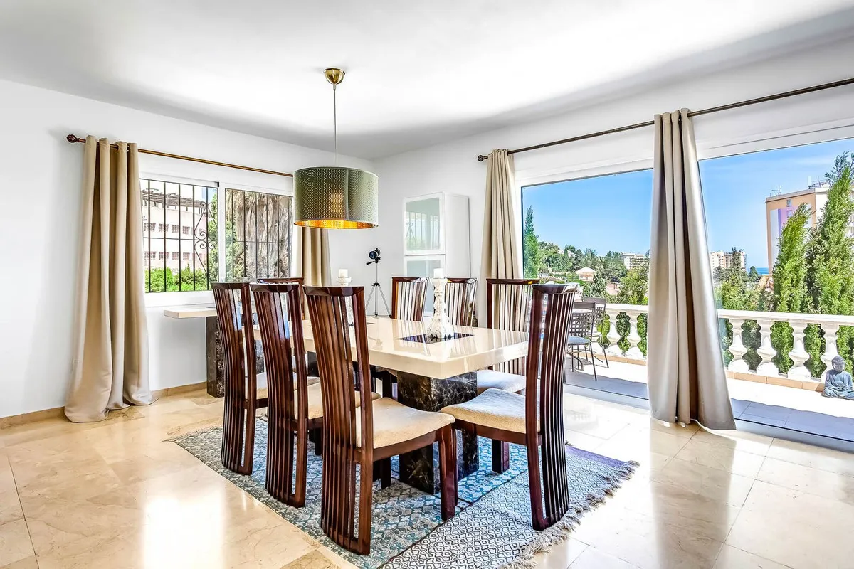 da910875-6ba7-4401-82e4-ad39468473df