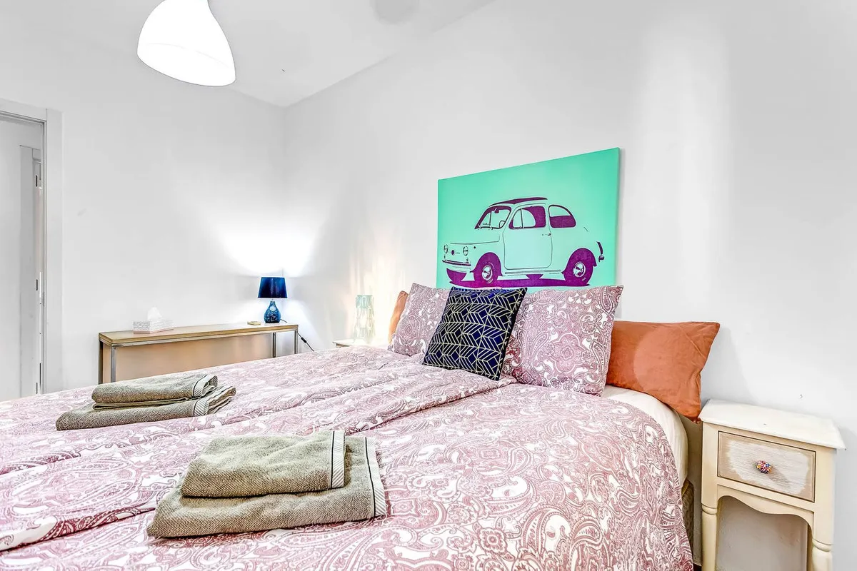 fd536664-0b33-4159-b5fb-269dcb450c83