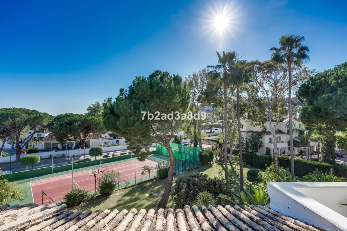 050ed3e2-f809-464f-9d3f-4d79afc61a97