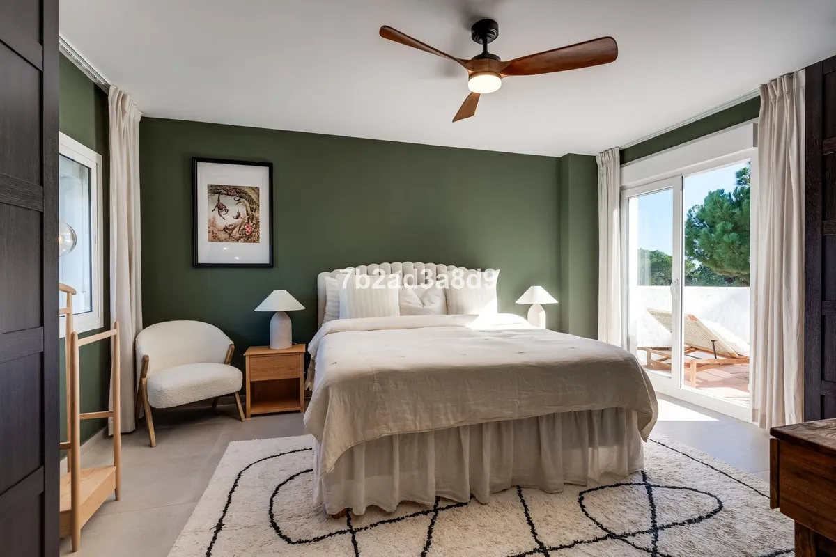 7b33637c-5ad5-4e47-a0cc-3b3d672a4e8c