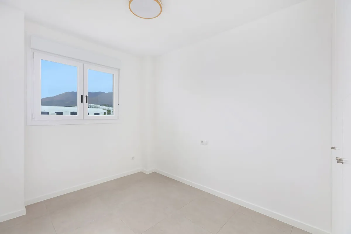 1839b251-6466-4d5d-bcdd-4d0315de55be