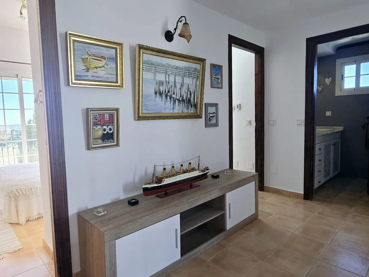 617ca53a-eb0b-4fd0-af43-0d272cd4285b