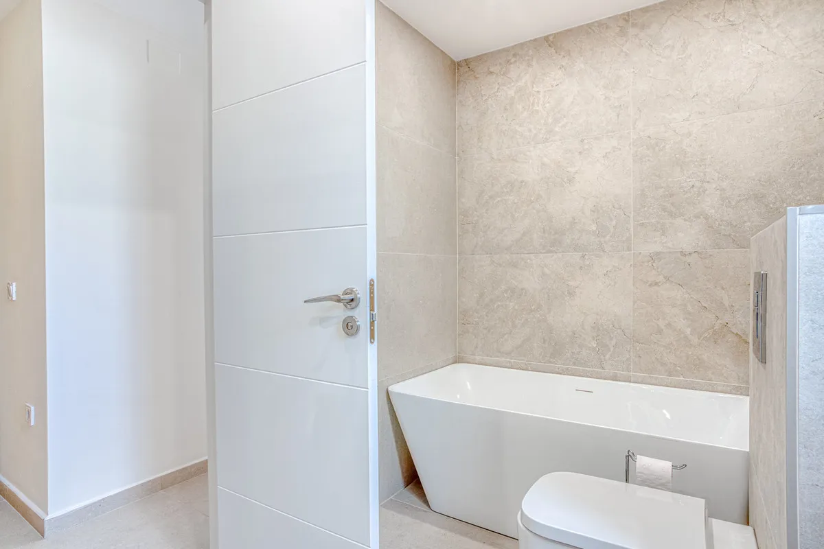 6013e235-d0b8-495c-a946-1bbf6828c9d0