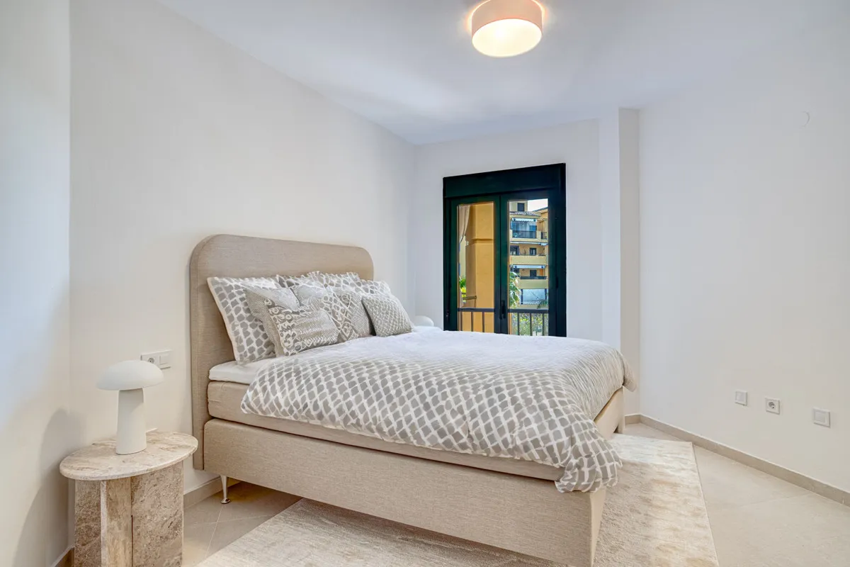 fce6c7a0-ecf8-4b6e-8576-0f30700350d1