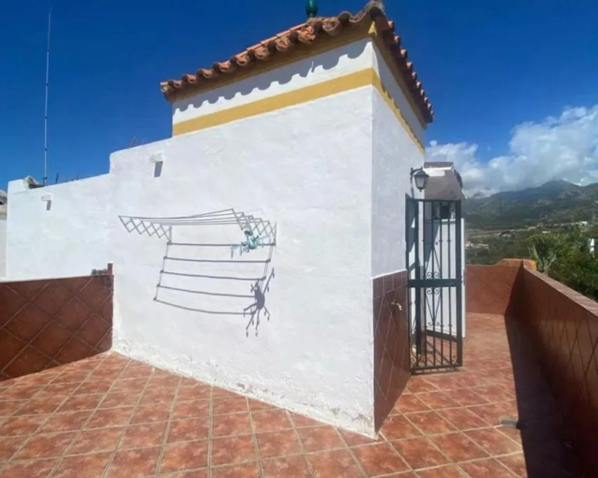 2a7ae51b-2992-4b8c-8841-31d3ab5cfb82