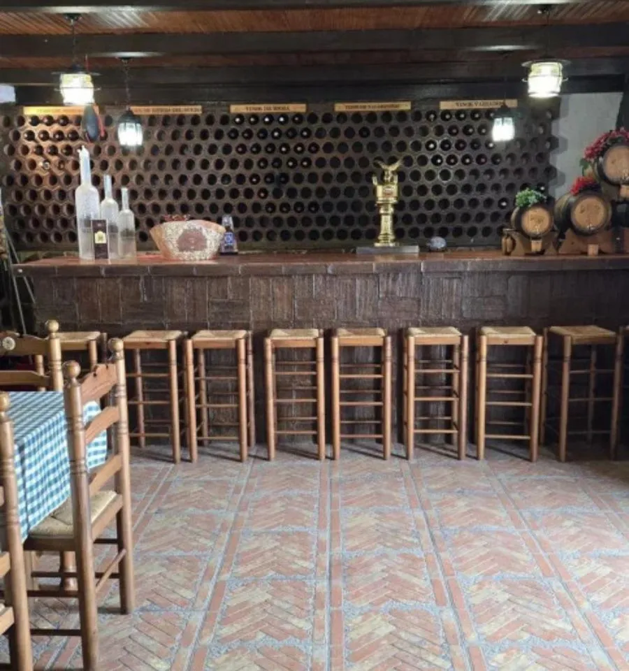 ecce0c94-0bc2-4050-9532-4eb0229cec84