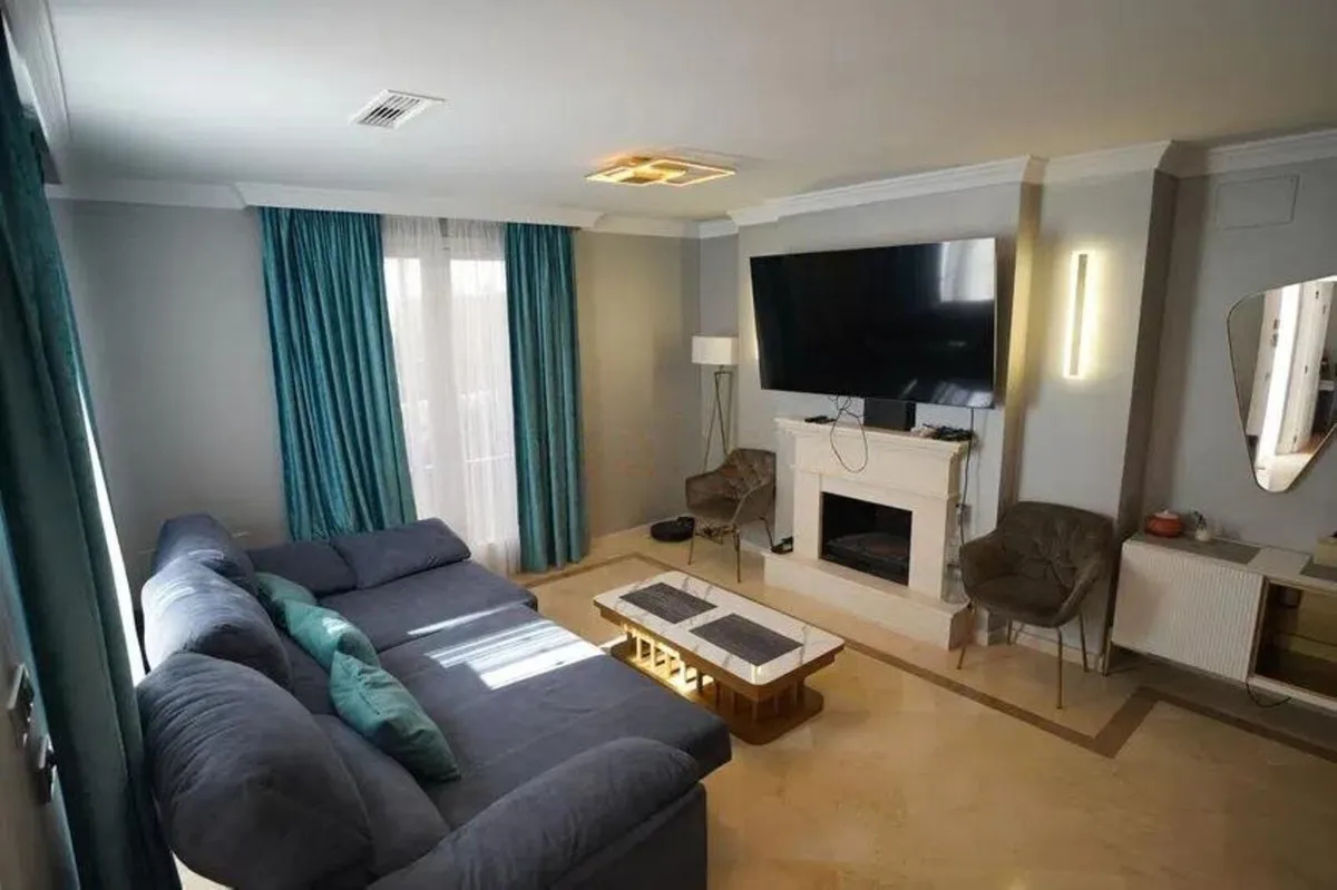 733a29e3-147d-40c1-a343-d646c93e326a