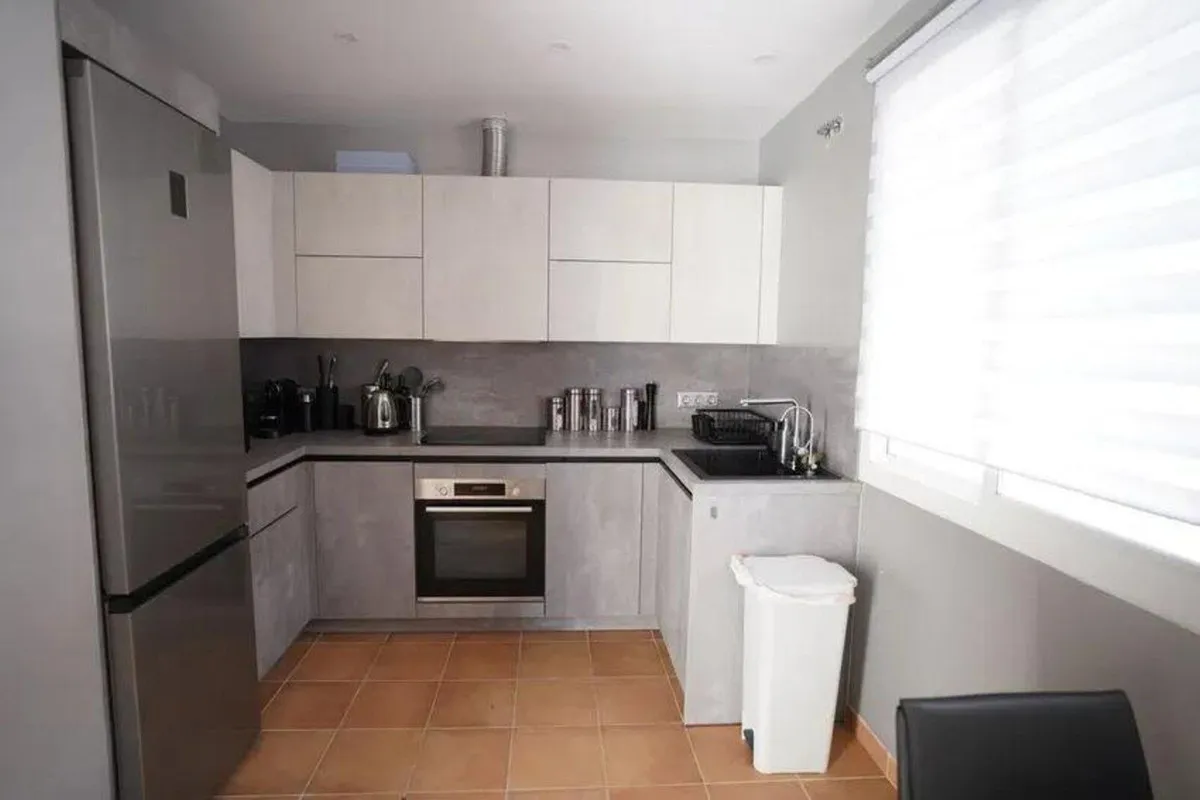 c2387919-bbaf-4d94-bb1d-b48cab4d0d7b