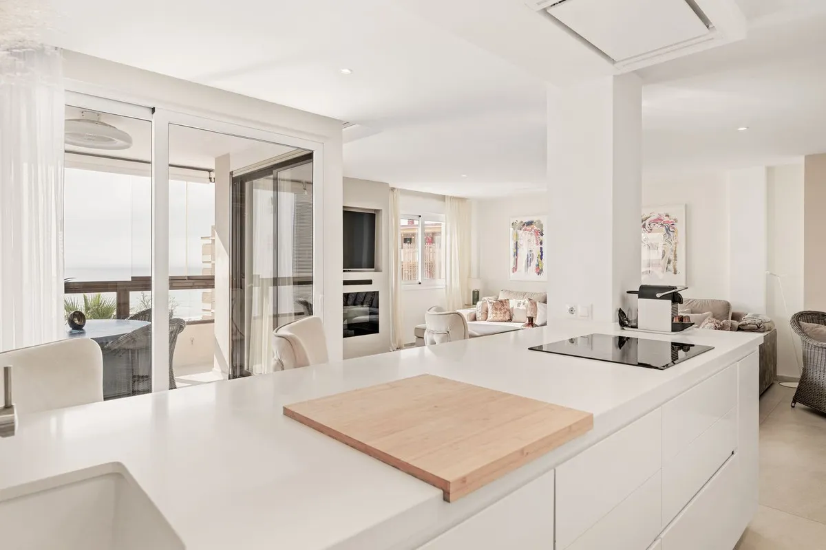 33a7241b-5497-4660-b46a-7d1b8179bb21