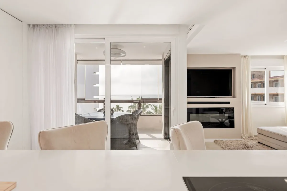 4a46dc2f-0e16-40a6-8c36-0ce7a4a95669