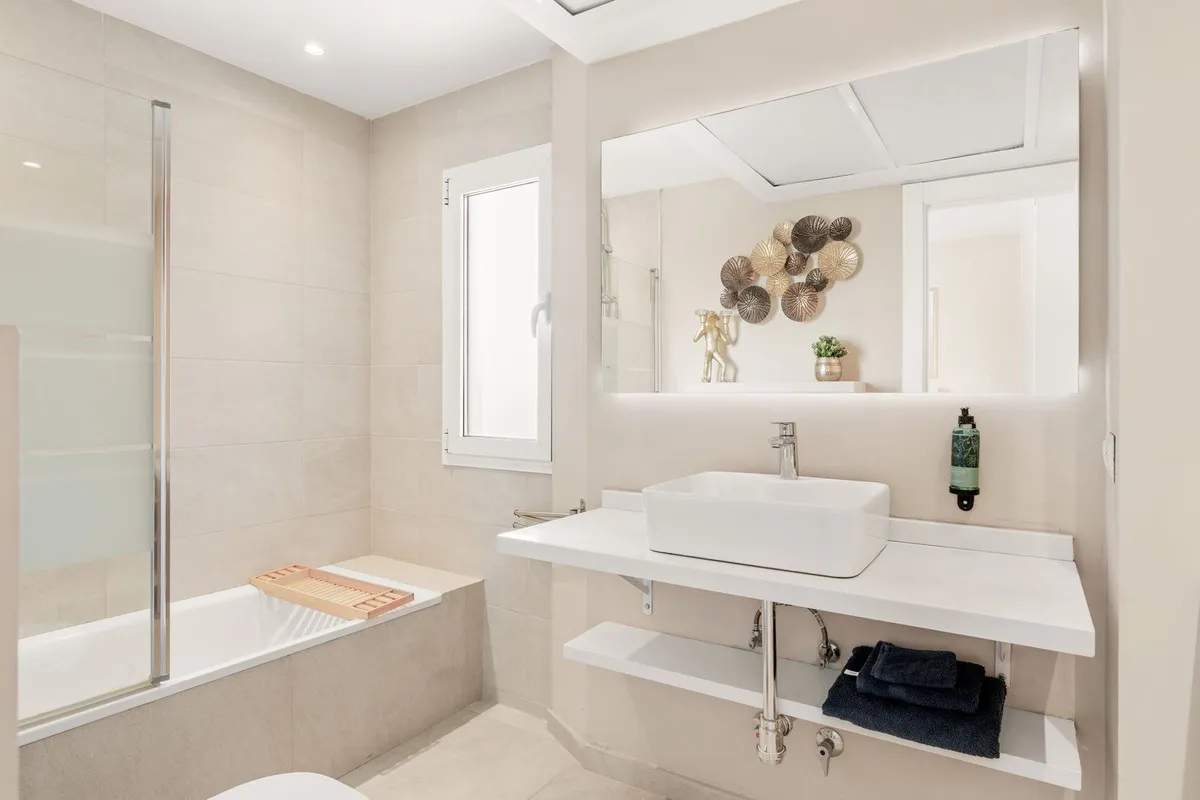 973779df-1fff-4314-9130-92657f1e80b6