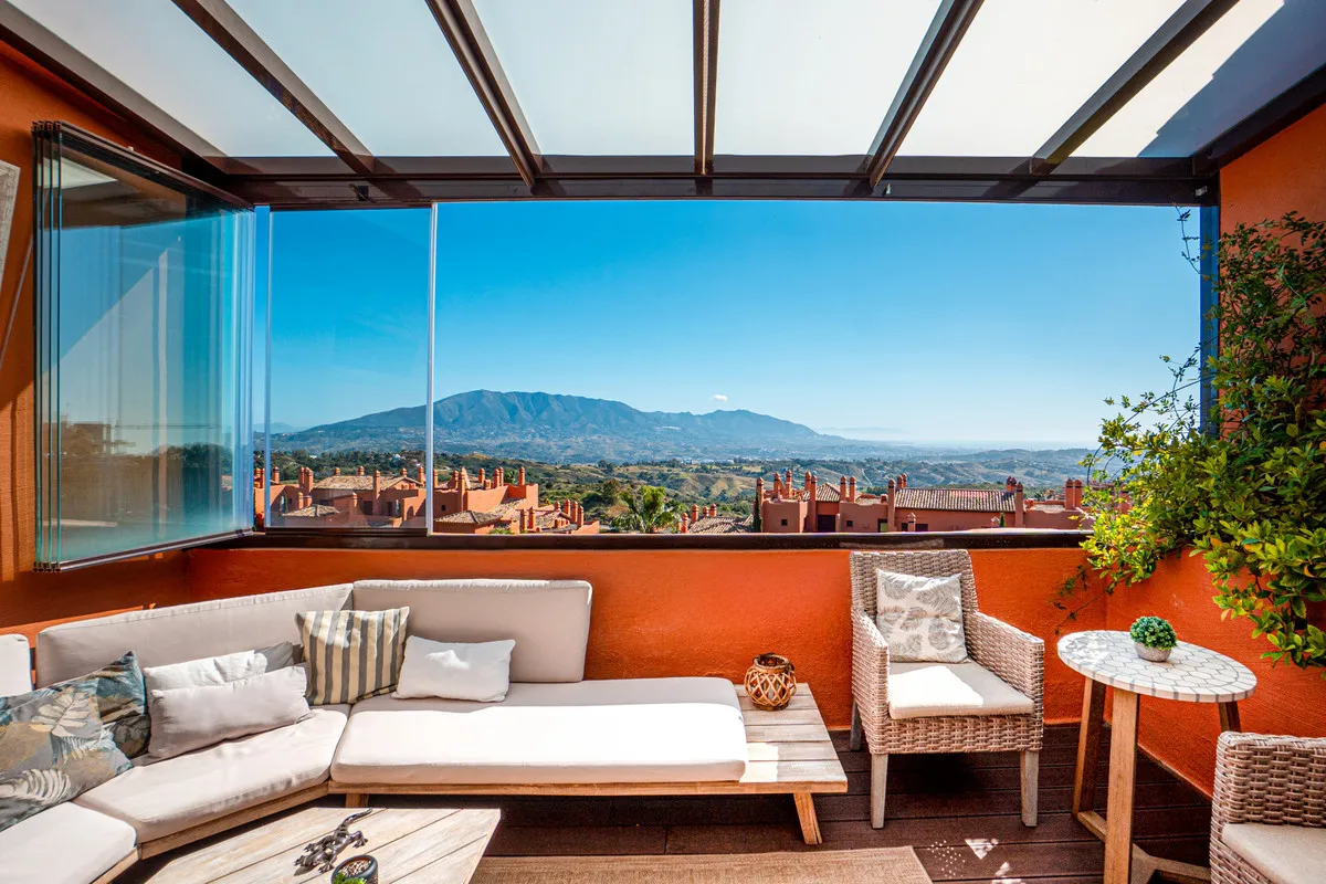 75ca27e2-133e-47c9-abf8-1dec4b6077f8