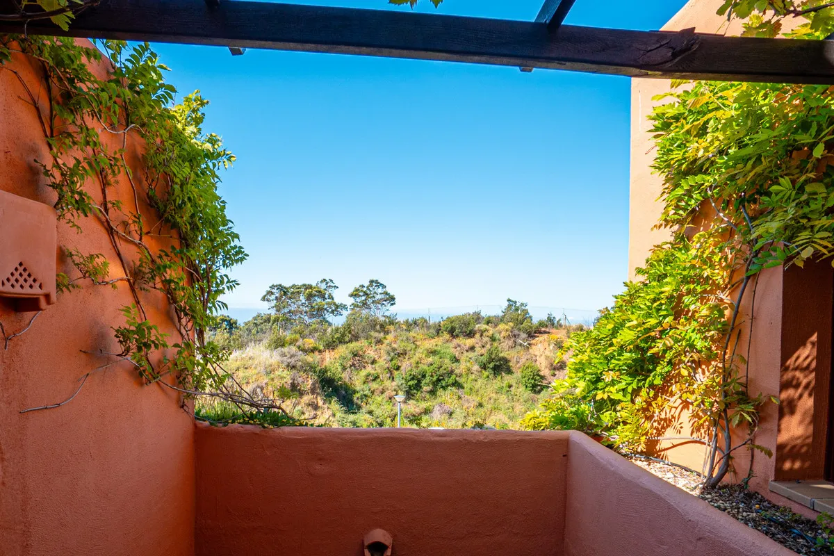 93ca9676-82ec-4c19-8d59-8e662c0e7e09