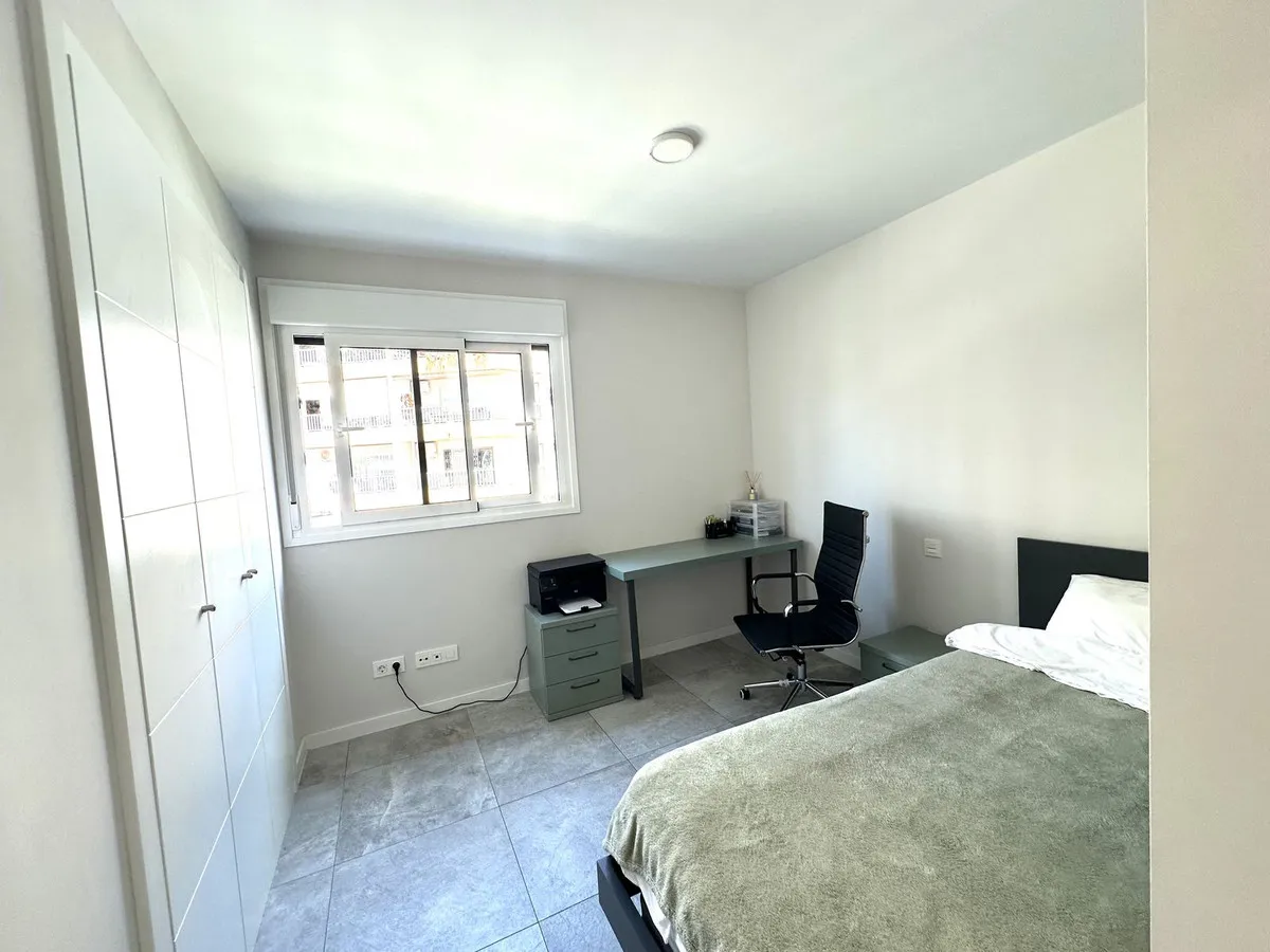 74276271-50dc-45a7-8e31-6ad27f259a05