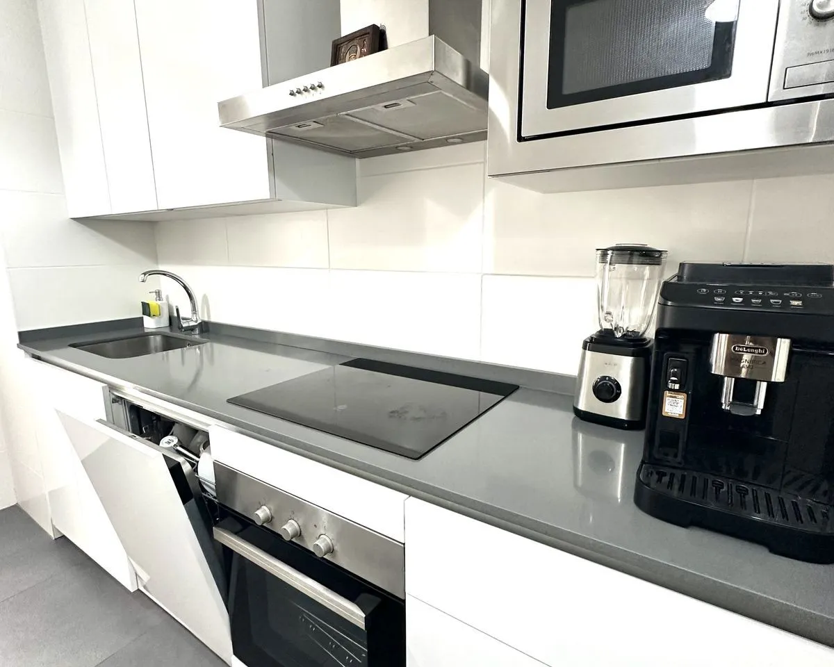 78c5b92b-c2cd-416c-a1b7-ab2f1a2fd4d6