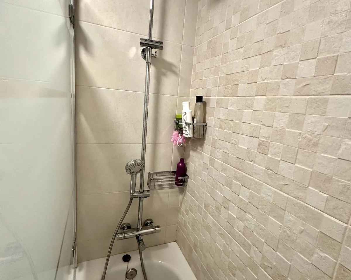 b09a9c9e-4cac-4716-abc0-9661b64f1b64