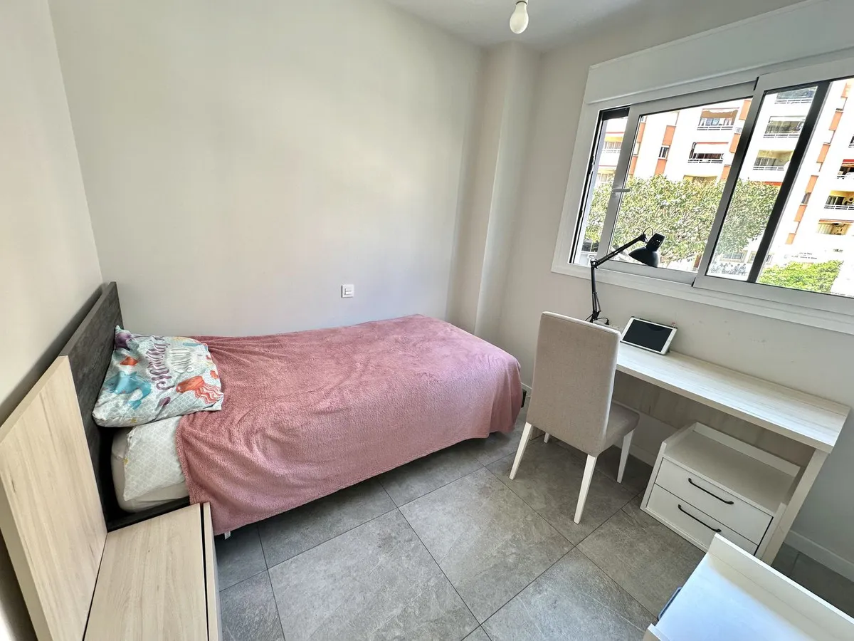 fc399fa7-f610-46bf-89d9-ede2fd3c489d