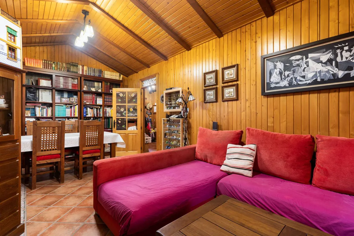 0671b783-6fe4-463a-b396-6b093279b4a2